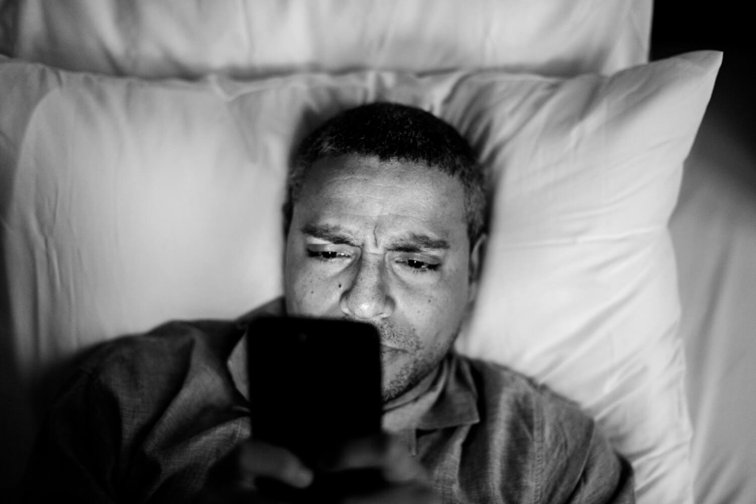 Mobile Phone Enabled Addiction Recovery Programs Online photo